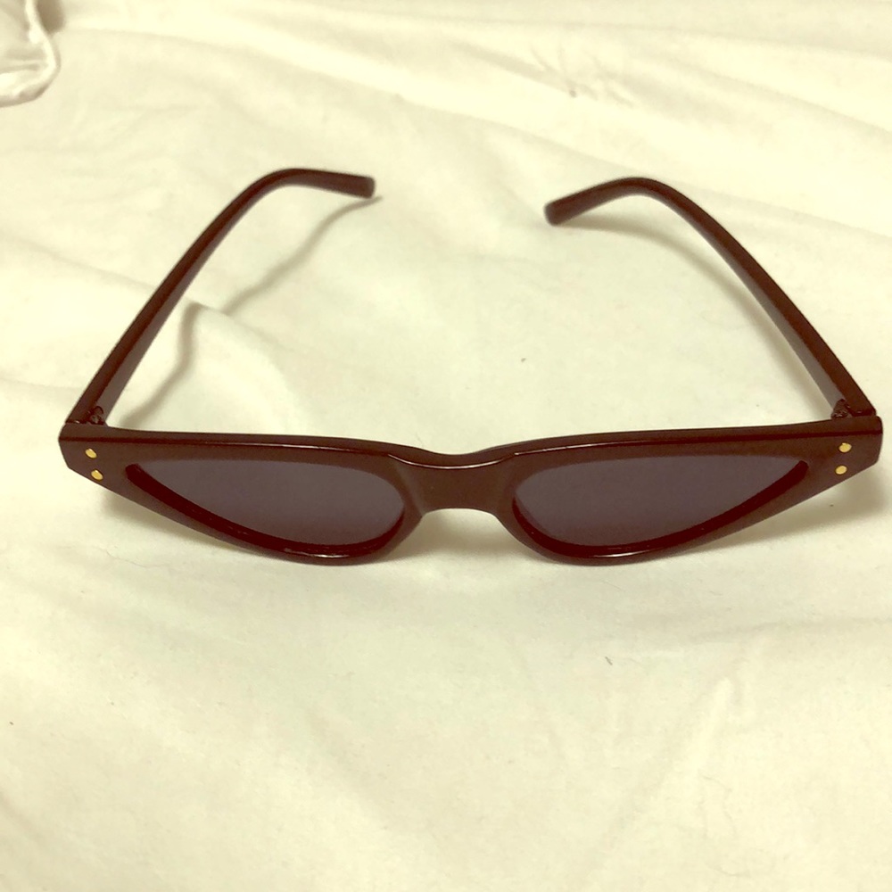 Cat eyes sunglasses